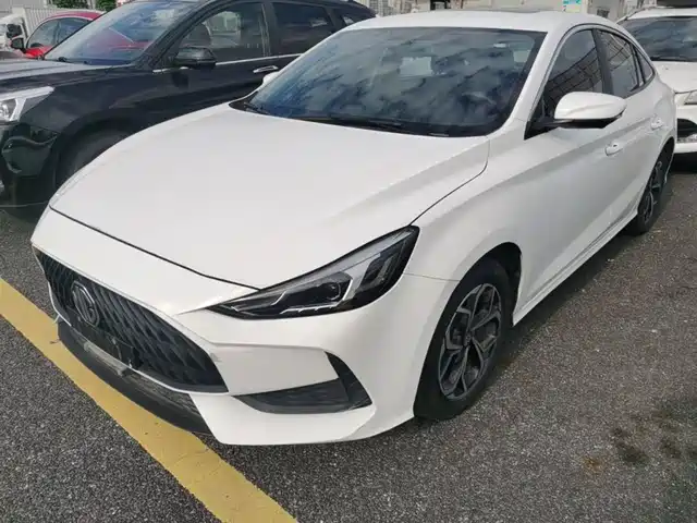 2021 MG 5