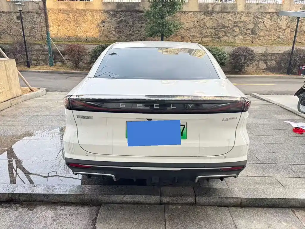 GEELY GALAXY GALAXY L6