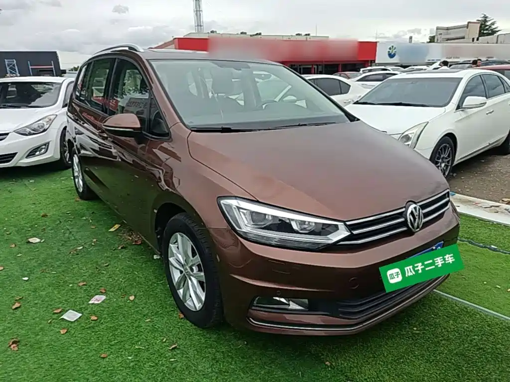 Volkswagen Touran — миниатюра 4