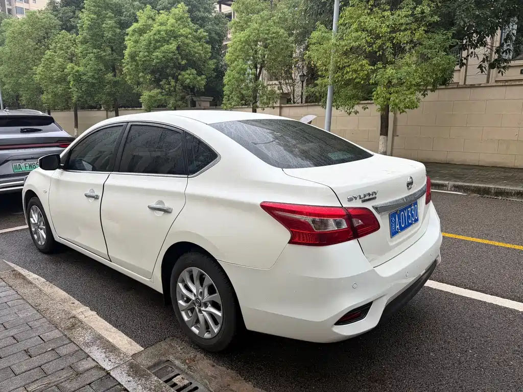 Nissan Sylphy — миниатюра 11