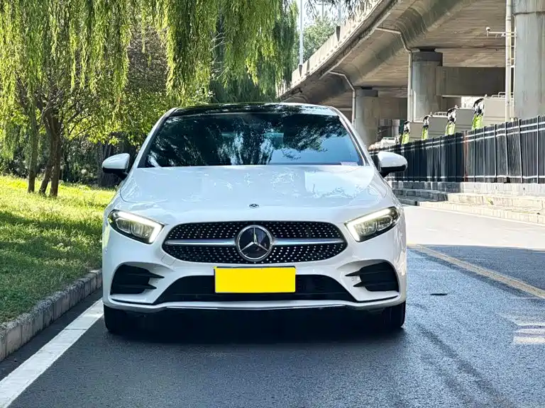 Mercedes-Benz A-Class — миниатюра 2
