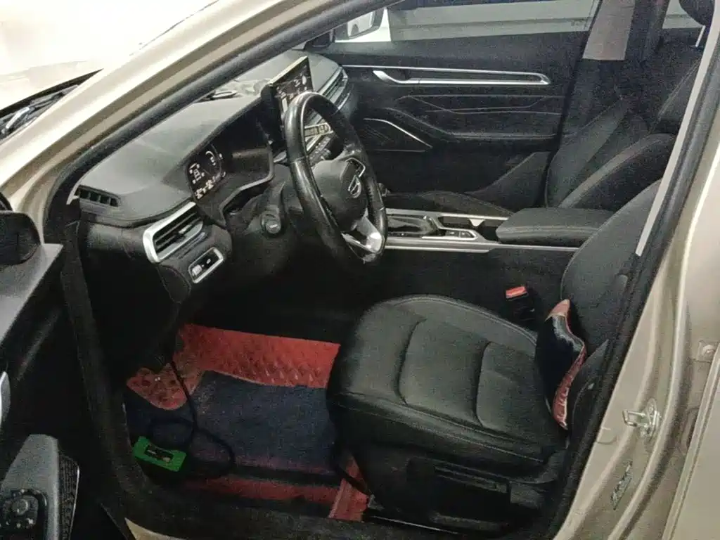 Geely Emgrand — миниатюра 15