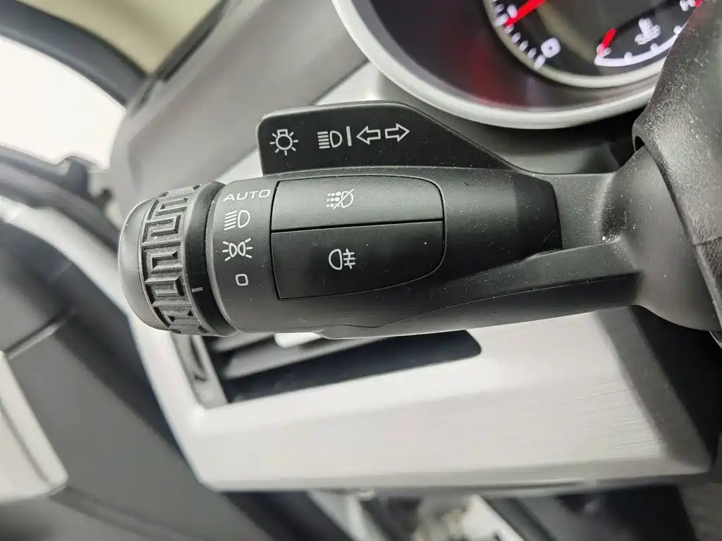 Geely Boyue — миниатюра 21