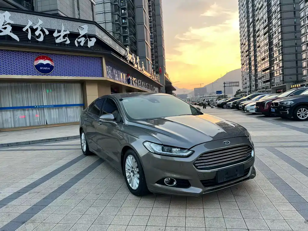 Ford Mondeo — миниатюра 3