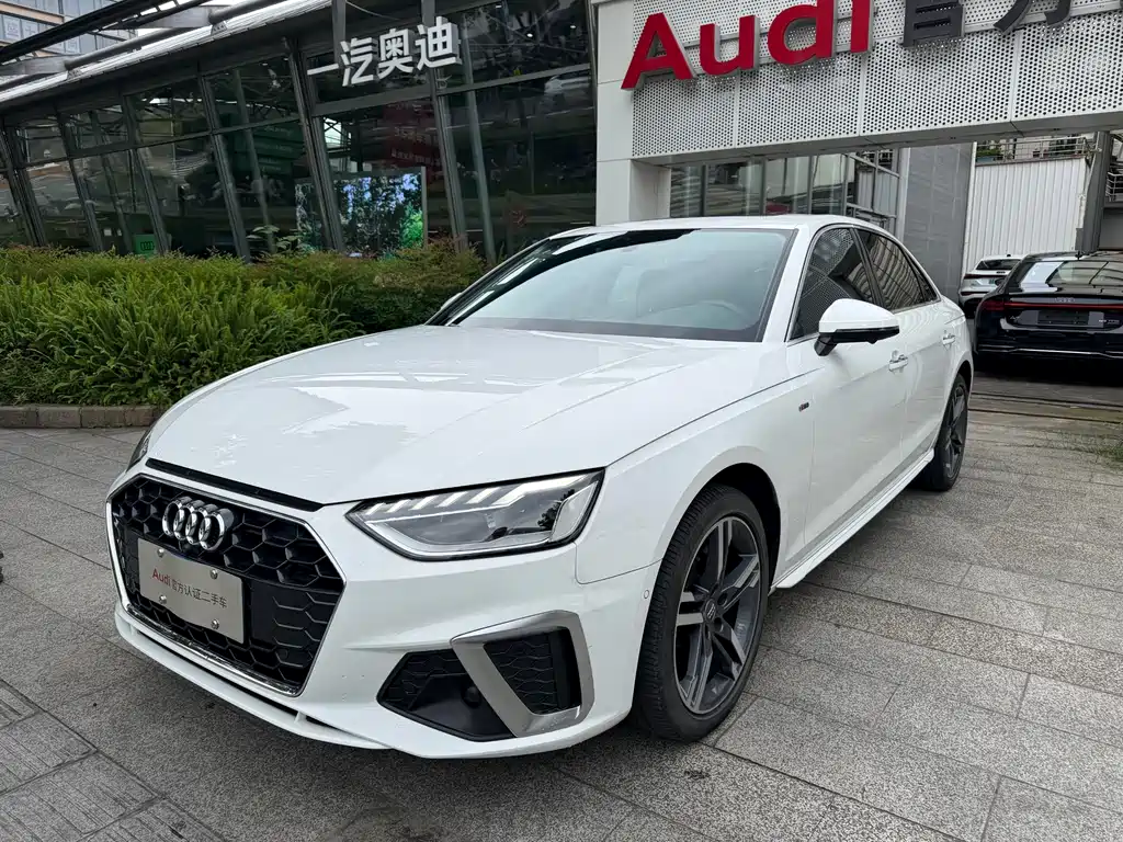 Купить Audi A4L