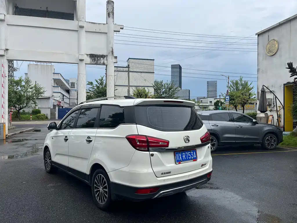 BAW Weiwang M50F — миниатюра 7
