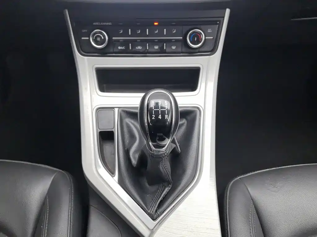 Geely Vision — миниатюра 13