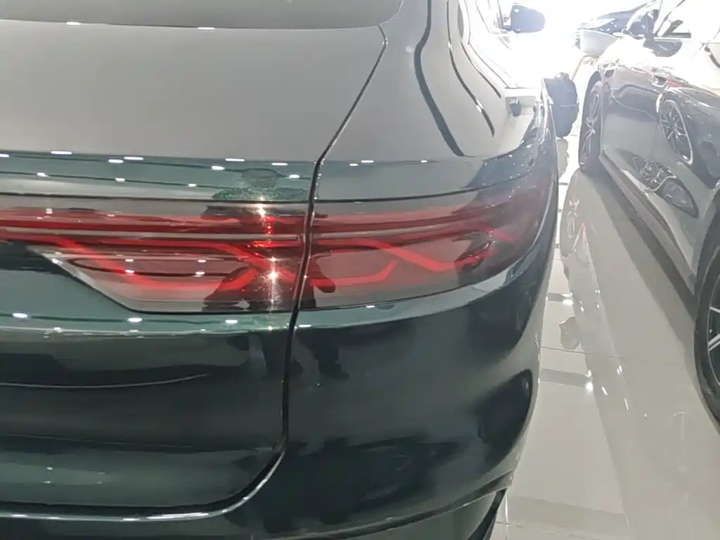BYD Han — миниатюра 8