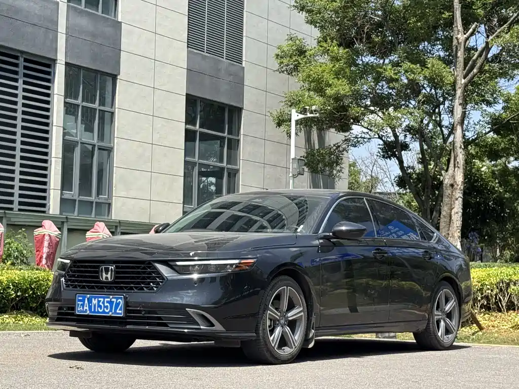 Купить Honda Accord