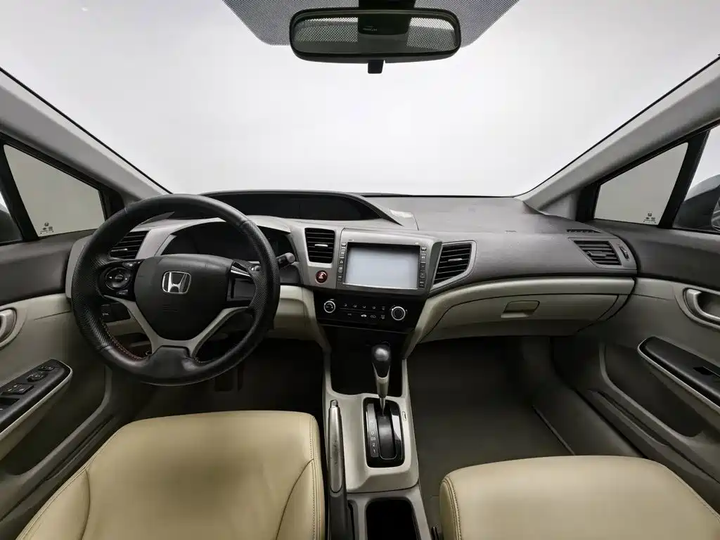 Honda Civic — миниатюра 5