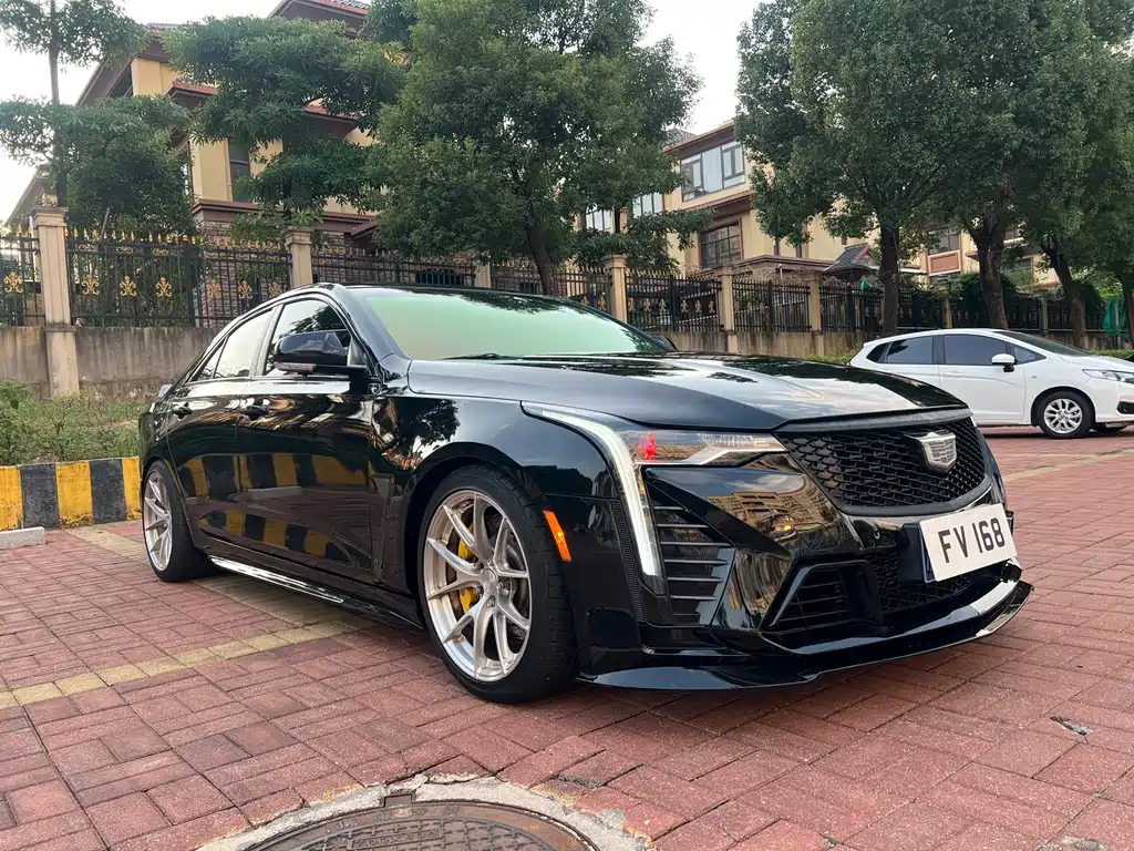 Cadillac CT4 — миниатюра 3