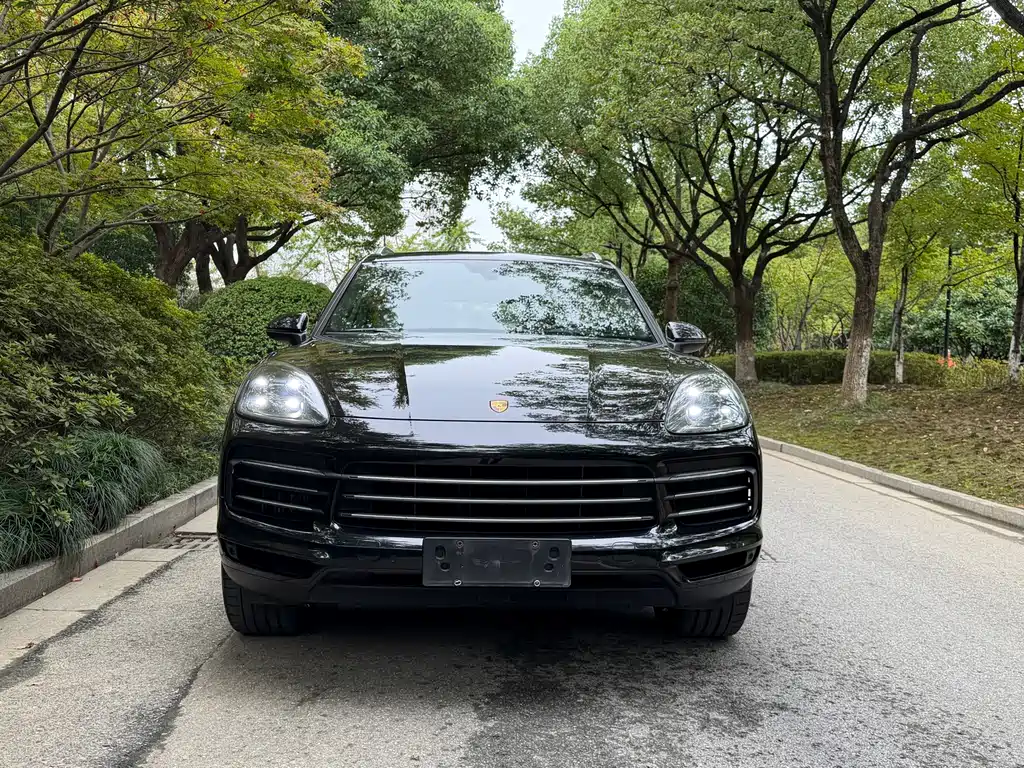 Porsche Cayenne — миниатюра 2