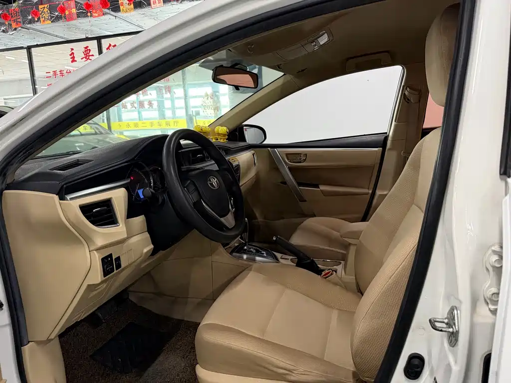 Toyota Corolla — миниатюра 4