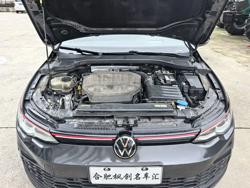 Volkswagen Golf GTI — миниатюра 32