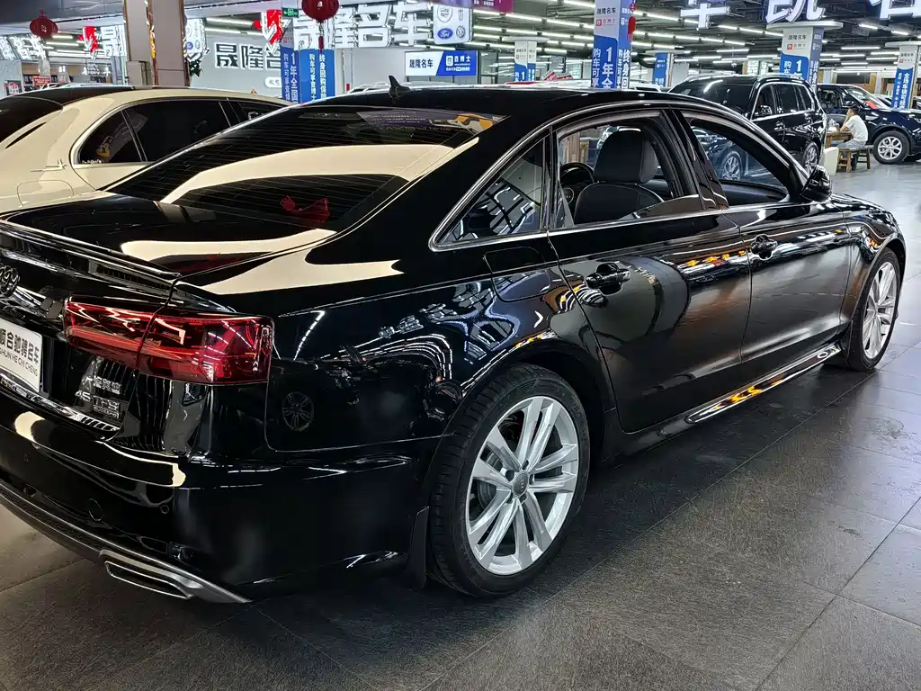 Audi A6L — миниатюра 4