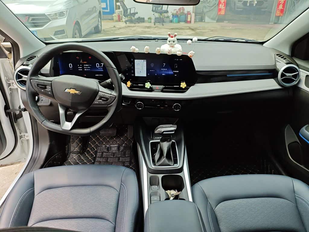 Chevrolet Monza 1.5 л 2023 г. Белый, пробег 21500 км