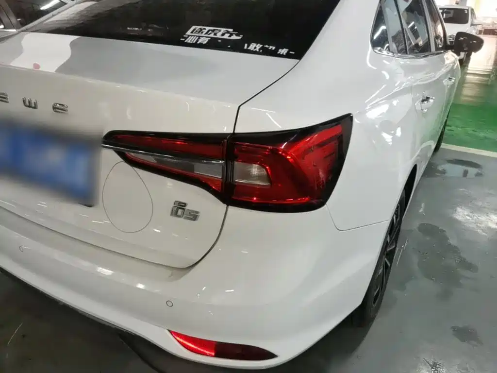 Roewe i5 — миниатюра 8