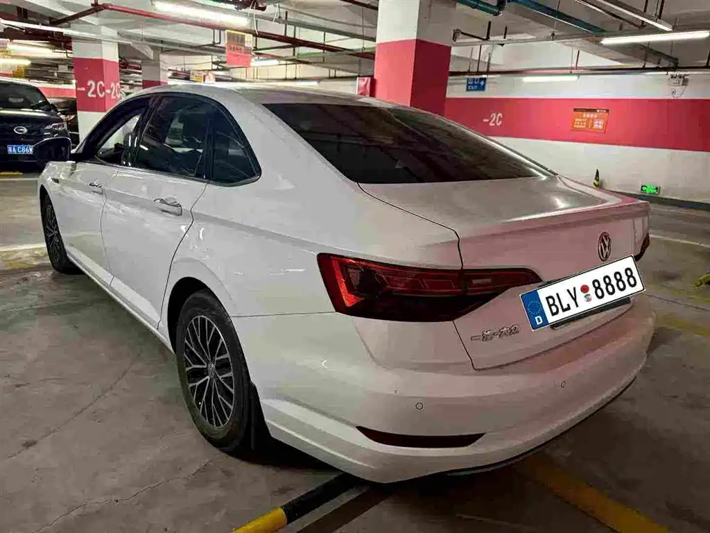 Volkswagen Sagitar — миниатюра 8