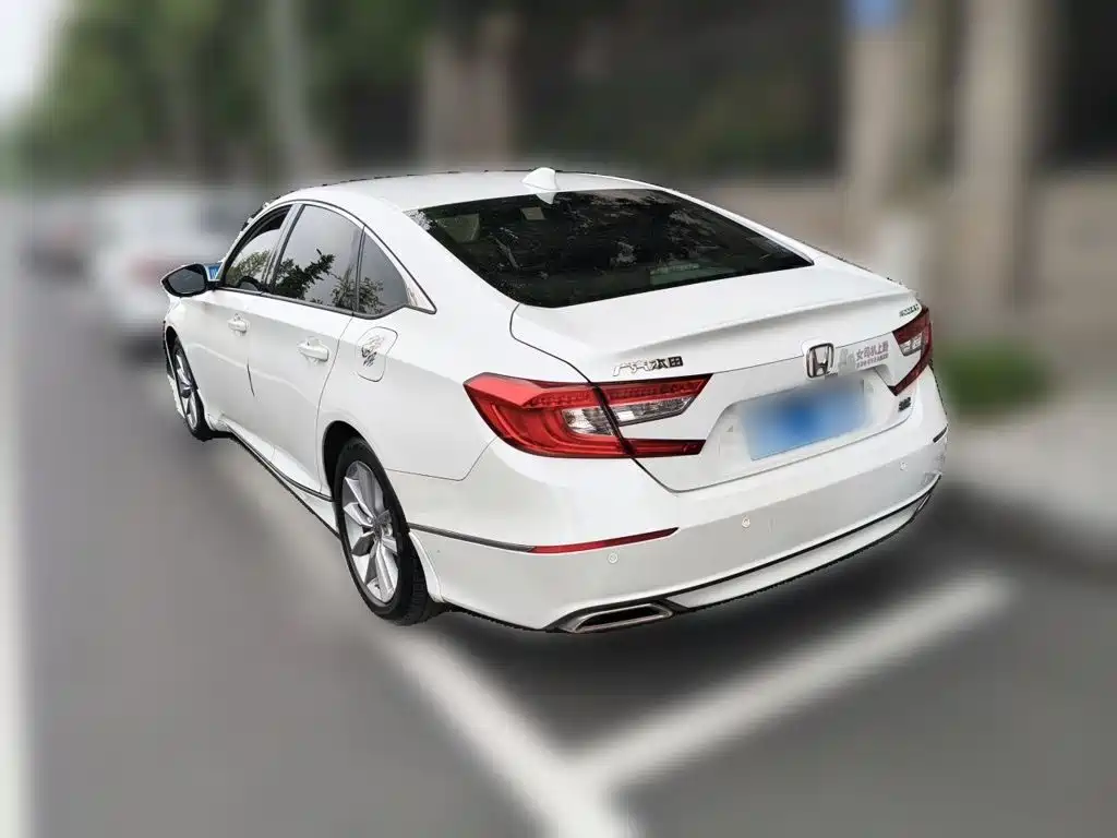 Honda Accord — миниатюра 25