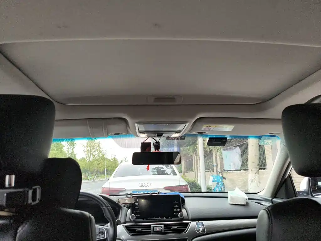 Honda Accord — миниатюра 9