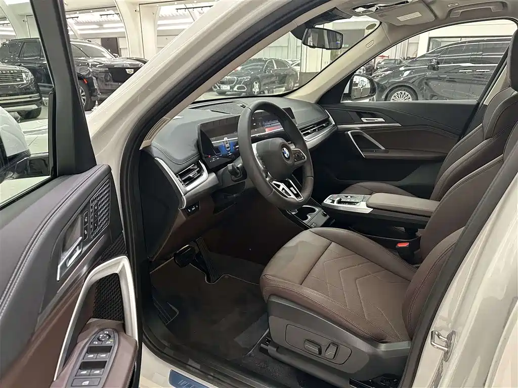 BMW X1 2025 sDrive25Li M Sport