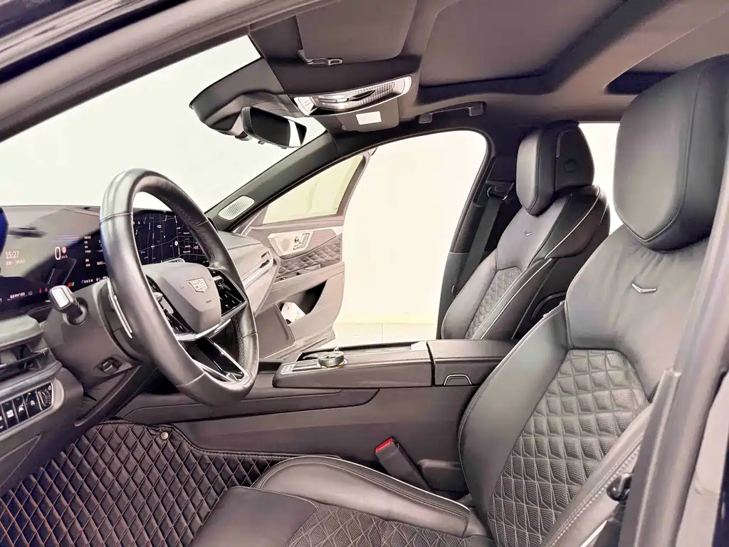 Cadillac CT6 2023 28T Luxury