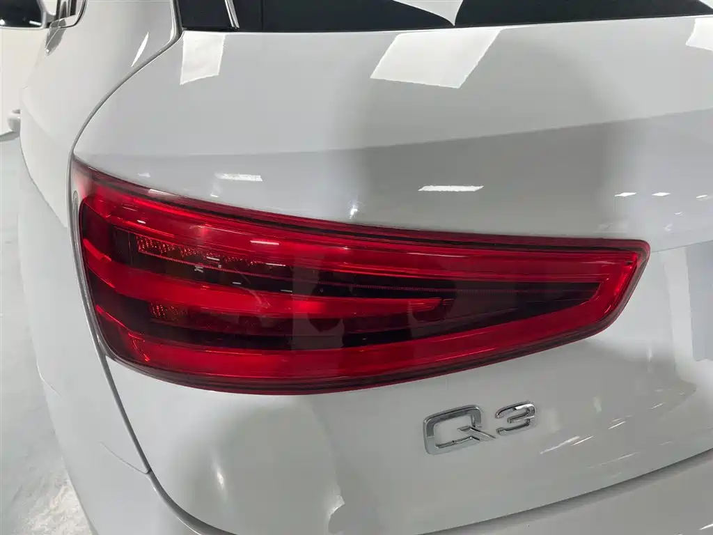 Audi Q3 — фотографии объявления, Фото 11