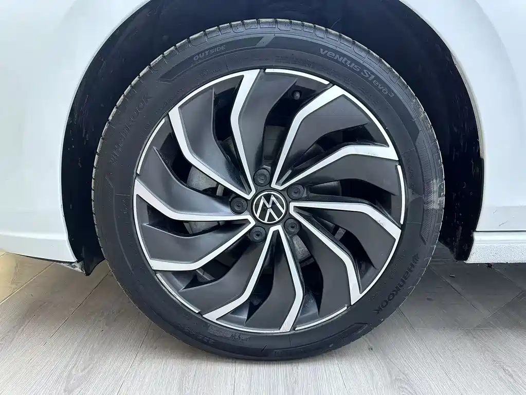 Volkswagen Golf 2021 280TSI DSG Pro