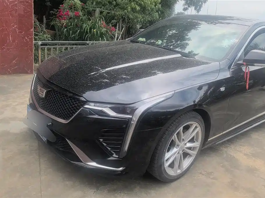 Cadillac CT4 2021