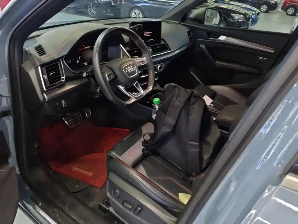 Audi Q5L Sportback — миниатюра 15