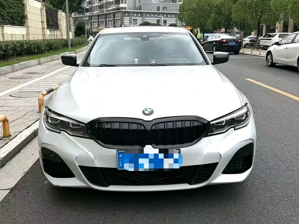 BMW 3 Series — миниатюра 2
