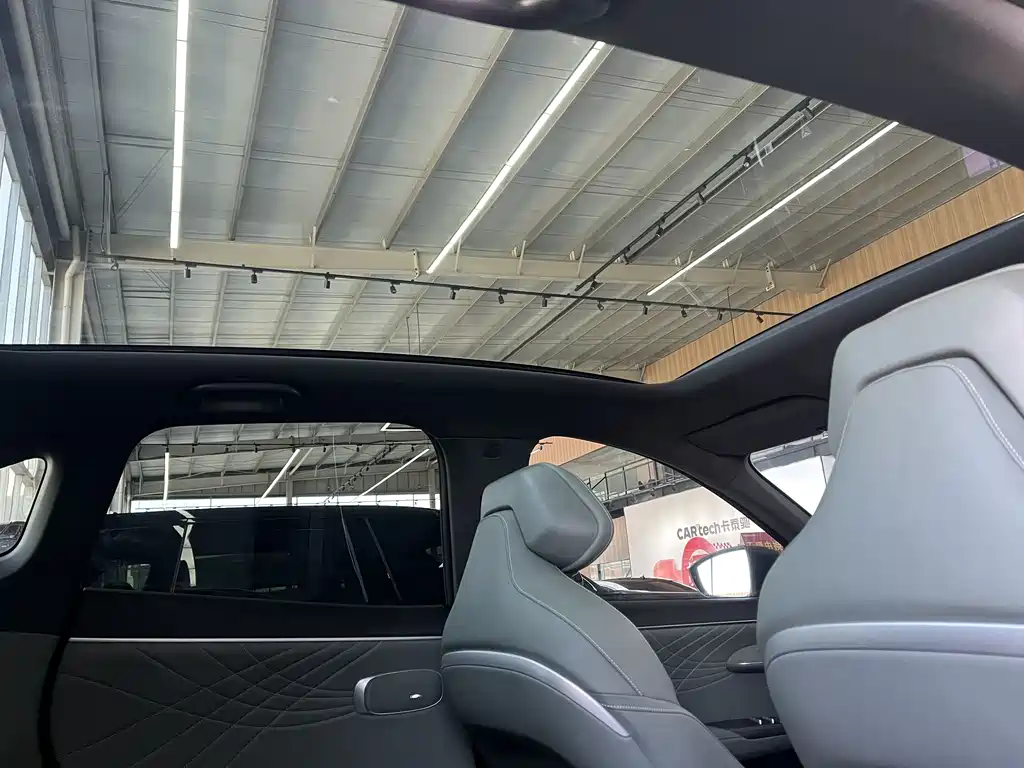 Changan Deepal DARK BLUE S07