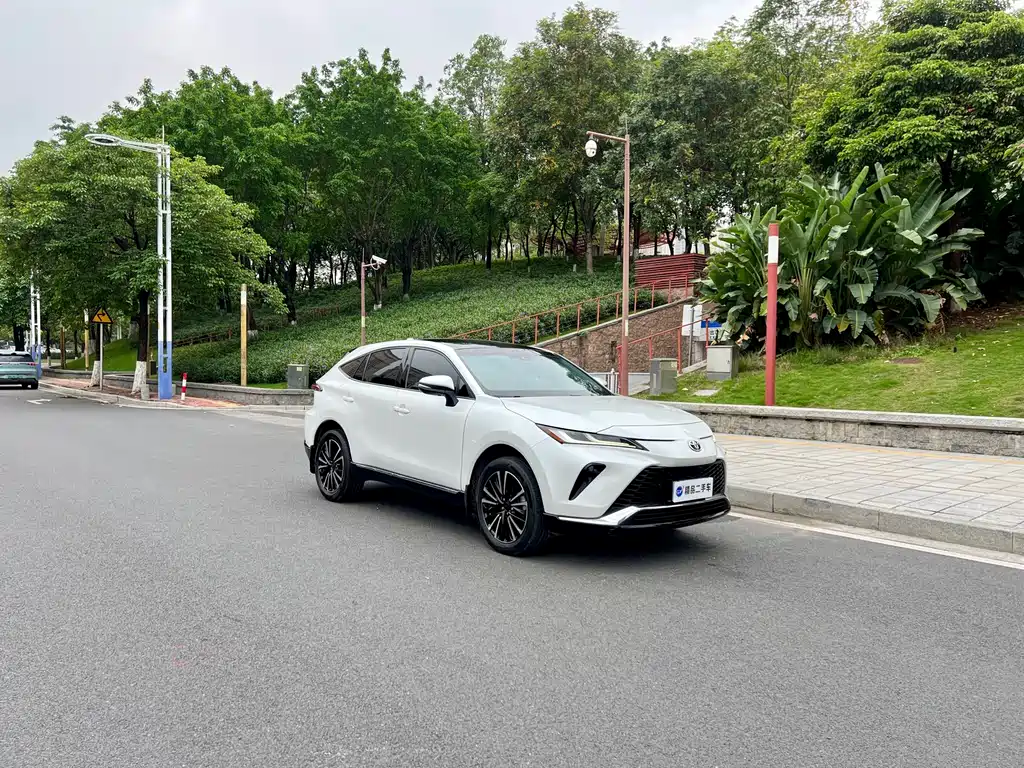 Toyota Venza 2022 2.0L CVT Luxury