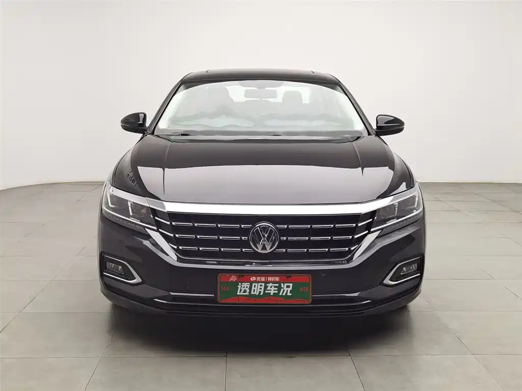 Volkswagen Passat 2019 330TSI Elite V