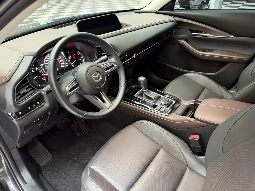 Mazda CX-30 — миниатюра 4
