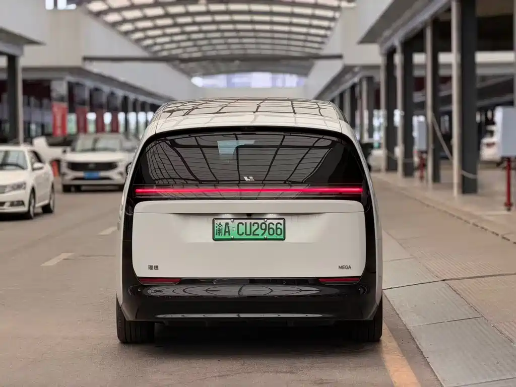 Li Auto Li MEGA — миниатюра 16