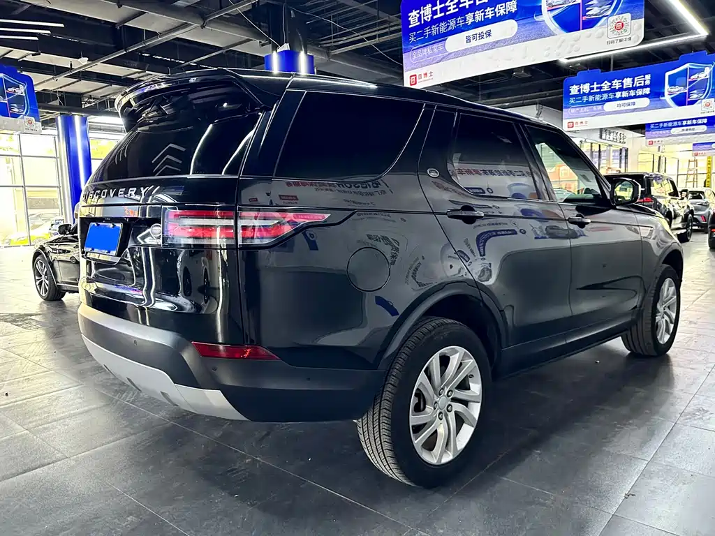 Land Rover Discovery — миниатюра 6