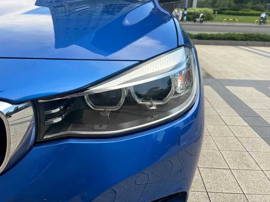 BMW 3 Series GT 3 GT 2016 328i