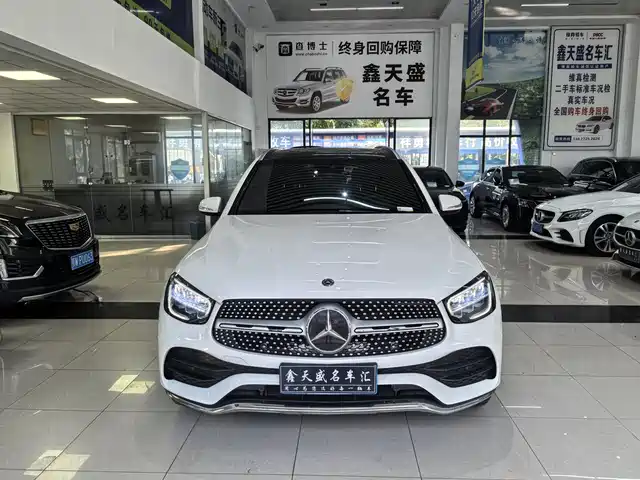 mercedes-benz glc
