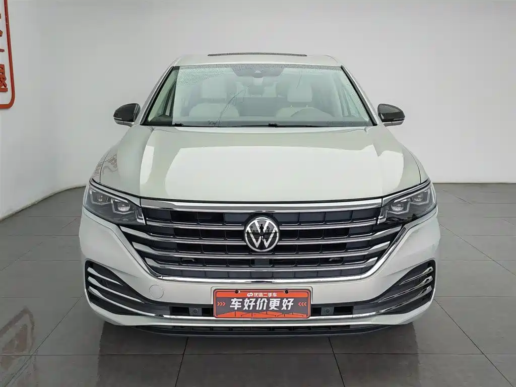 Volkswagen Viloran 2020 380TSI Luxury
