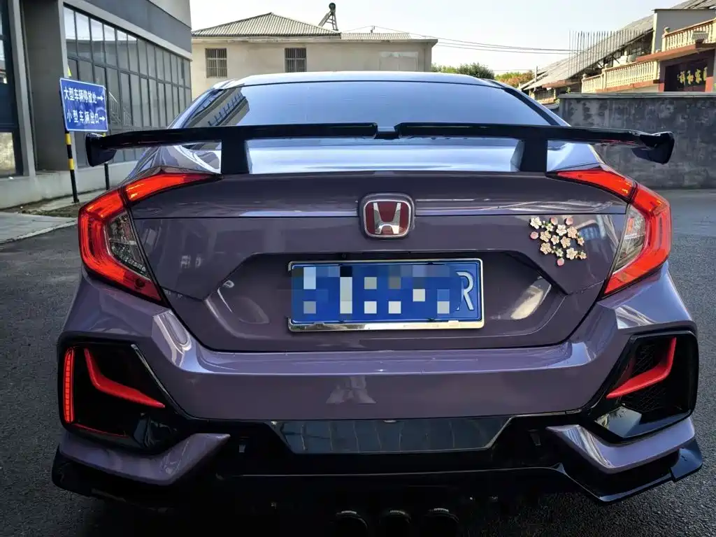 Honda Civic — миниатюра 8
