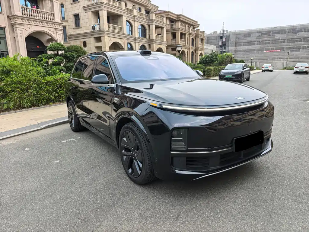 Li Auto Li L9 — миниатюра 3
