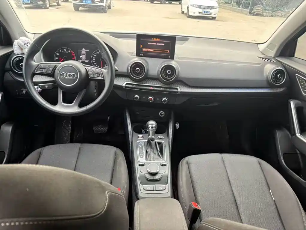 Audi Q2L — миниатюра 11