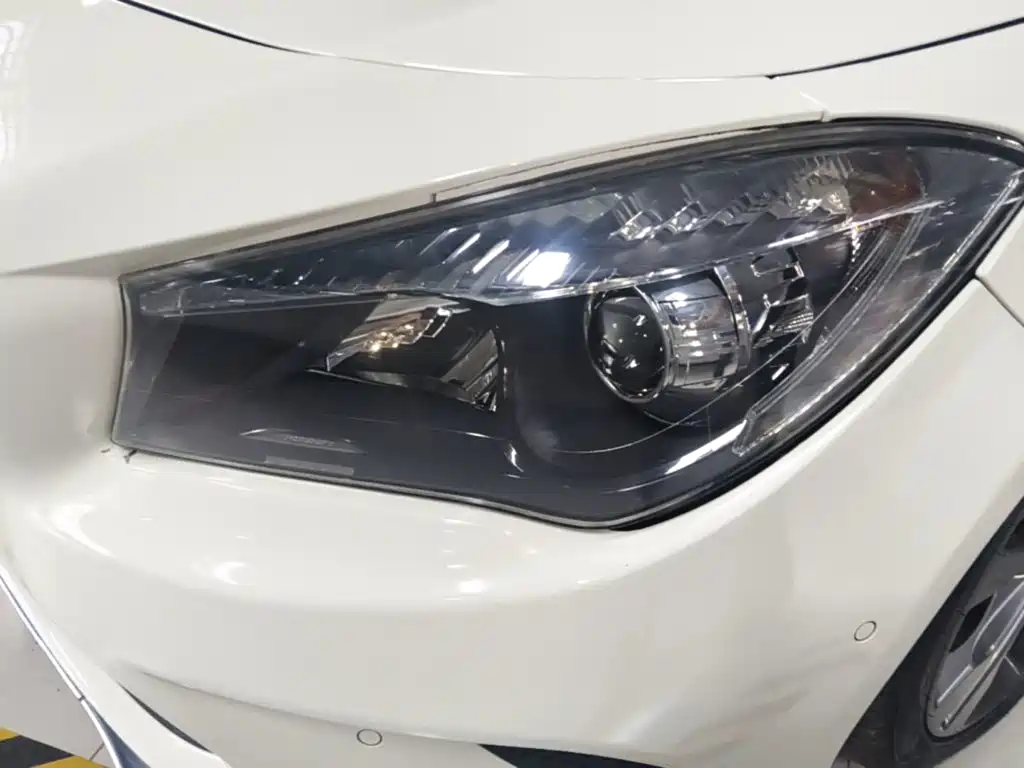 Mercedes-Benz CLA (Import) — миниатюра 24