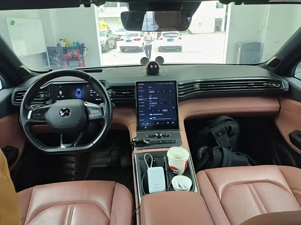 NIO EC6 — миниатюра 10