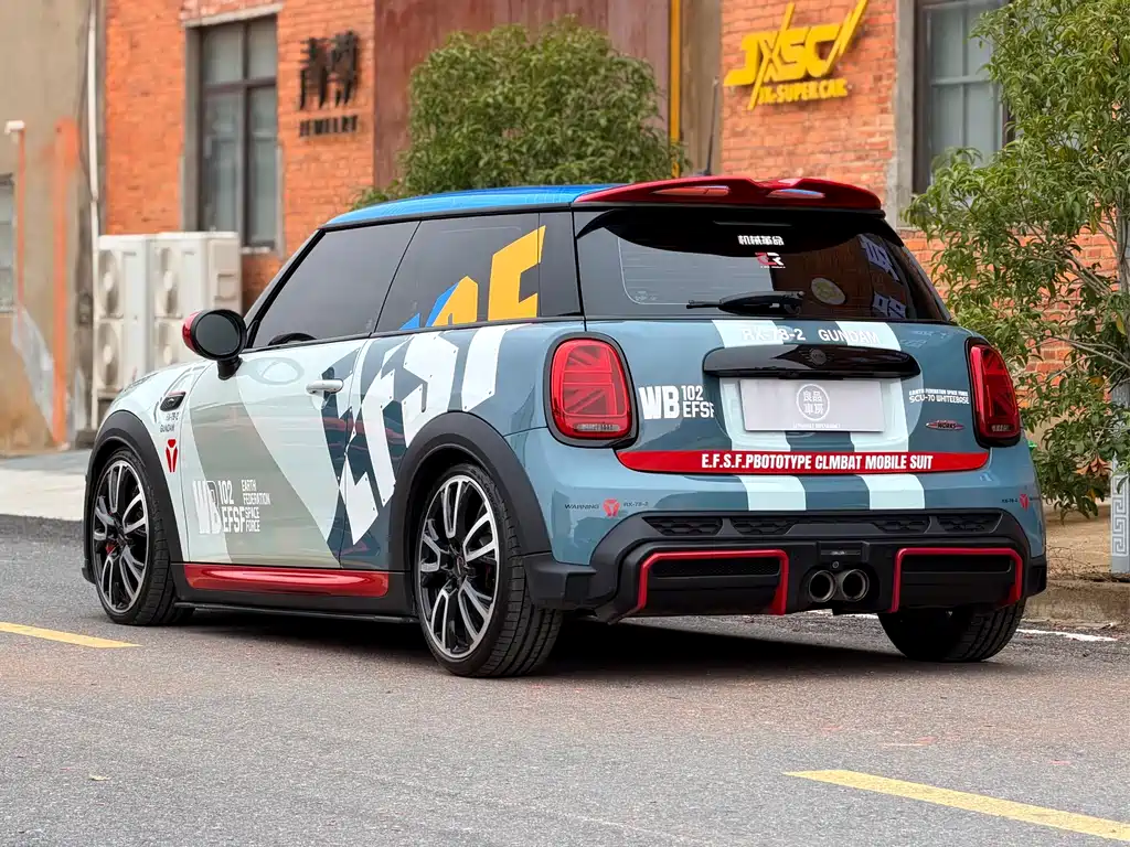 MINI JCW