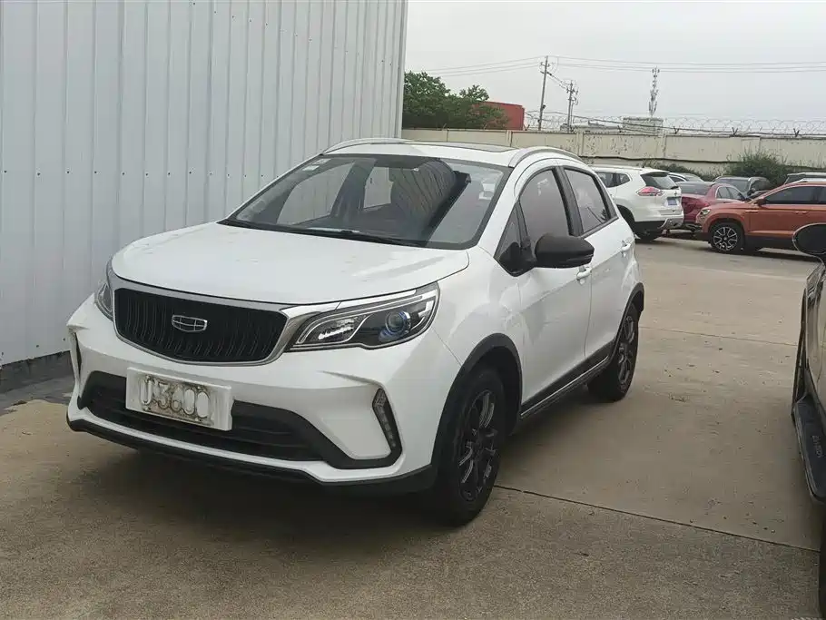 Купить Geely Vision X3