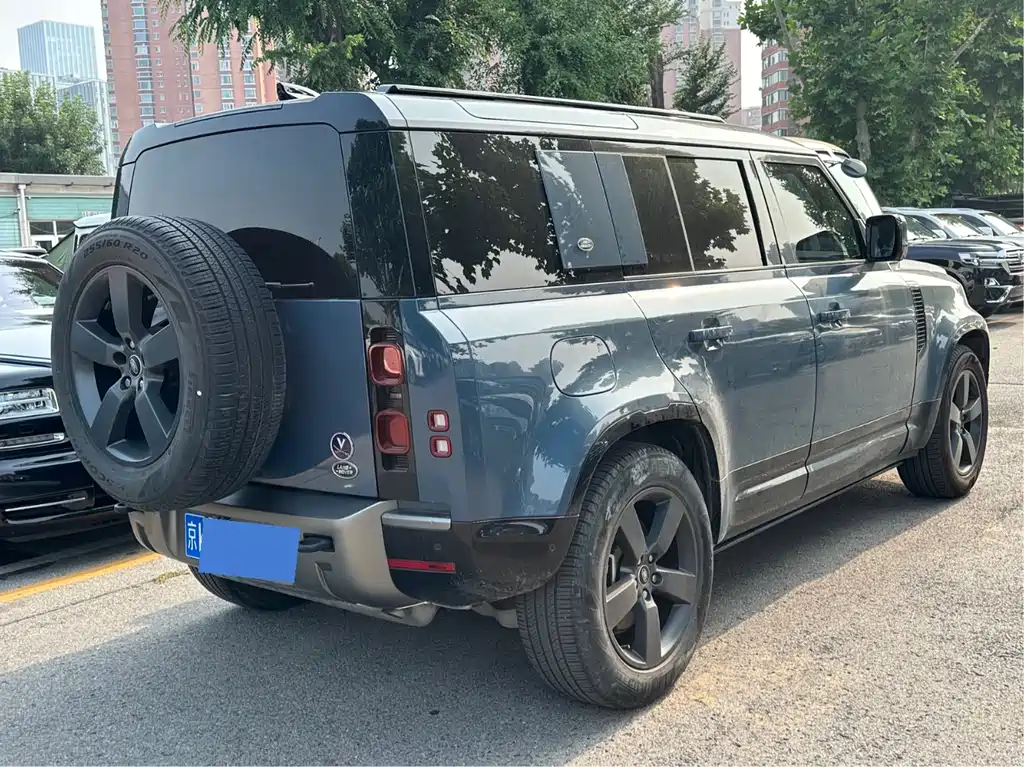 Land Rover Land Rover Defender 2023 110 3.0T P400 X-DYNAMIC HSE
