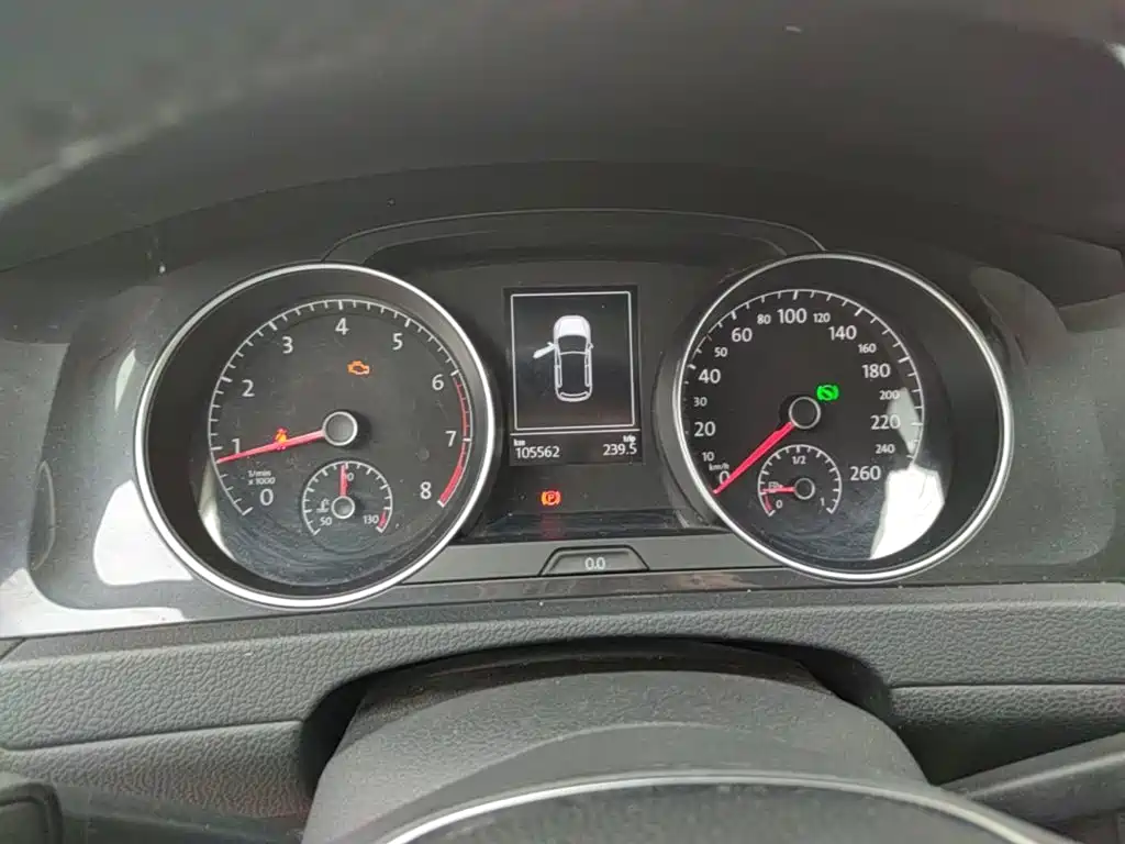 Volkswagen Golf — миниатюра 12