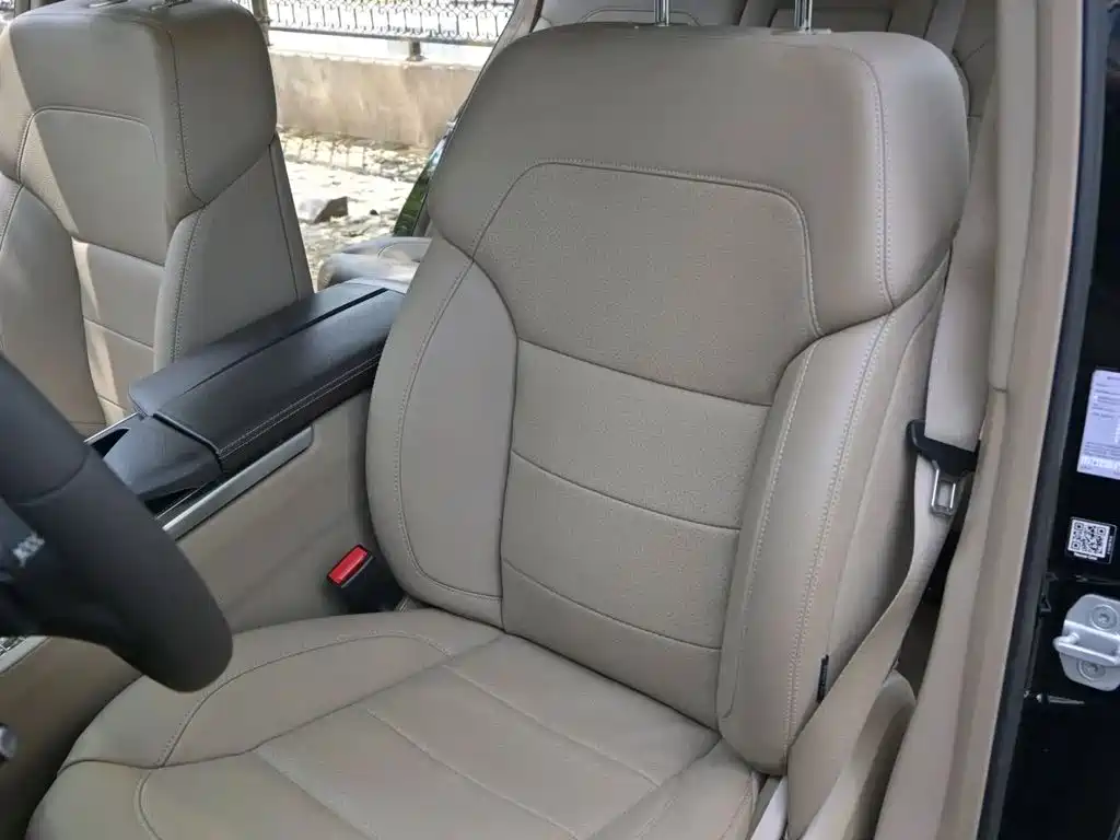Mercedes-Benz M-Class — миниатюра 5